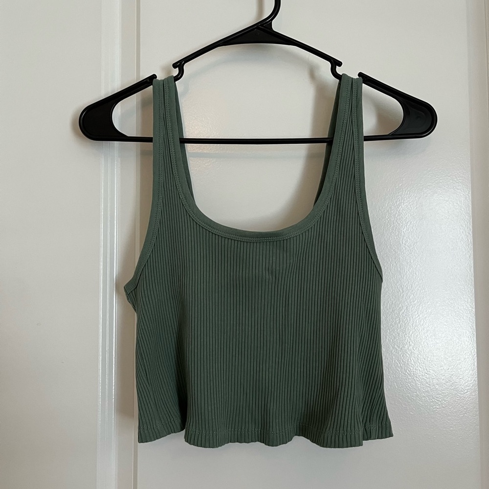 OLD NAVY | SAGE GREEN CROPPED TANK TOP | LARGE PETITE